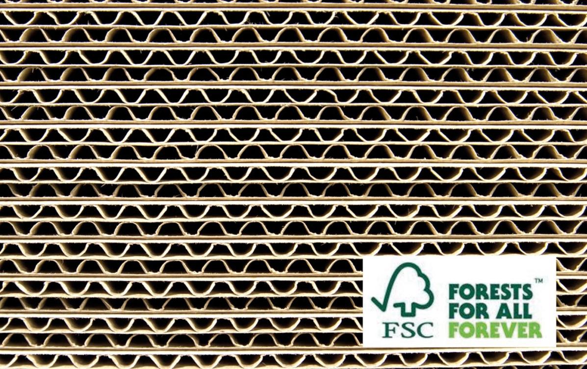 Nachhaltig und umweltverträglich: Kartonnagen und Transporteinlagen bestehen aus extra stabiler, FSC-zertifizierter Wellpappe, die zu mindestens 85 Prozent aus recyceltem Altpapier hergestellt wird.