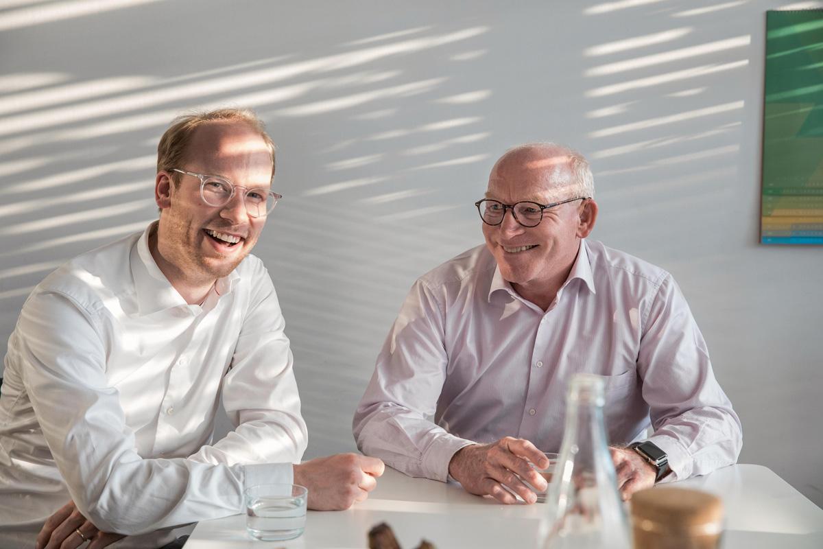 Max Viessmann, CEO Viessmann Group ab 1. Januar 2022 (links) mit Prof. Dr. Martin Viessmann, Chairman of the Board of Directors.